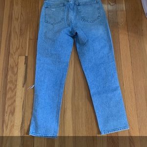 Light wash PacSun mom jeans